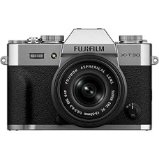 FUJIFILM X-T30 III Silver su 13-33 mm OIS rinkiniu