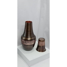 HYGGE's Copper Jug for Bedroom Hammered Design with Lid - Pure Solid Copper, Handmade, Hotel and Gifting and Integrated Glass, Volume - 1300ml with 250ml Glass