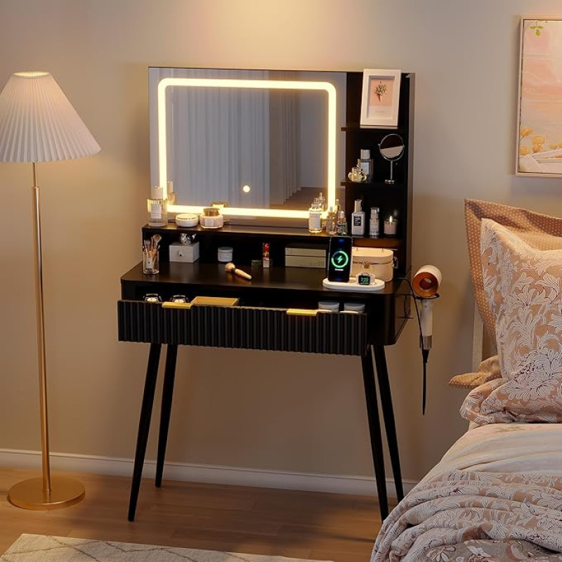 Schminktisch, Schminktisch mit 3-farbigem LED-beleuchtetem Spiegel, Steckdose und USB-Ladeanschluss, moderner Make-up-Schreibtisch mit 2 Schubladen, 4 offenen Regalen und Schmuck-Organizer für