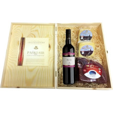 Mediterranean Gift Box with Kraški Pršut Wine Gift Set with Pager Cheese Gift Ideas in Wooden Wine Boxes as Gift Basket (Disposable)