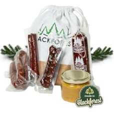 Schwarzwaldmetzgerei Camping Bag Gift Basket - 6-Piece Gift Basket with Delicious Sausage Specialities such as Pepper Berry, Country Hunter, Farmer's Sausages, Cherry Water Salami and Pear Chili Dip