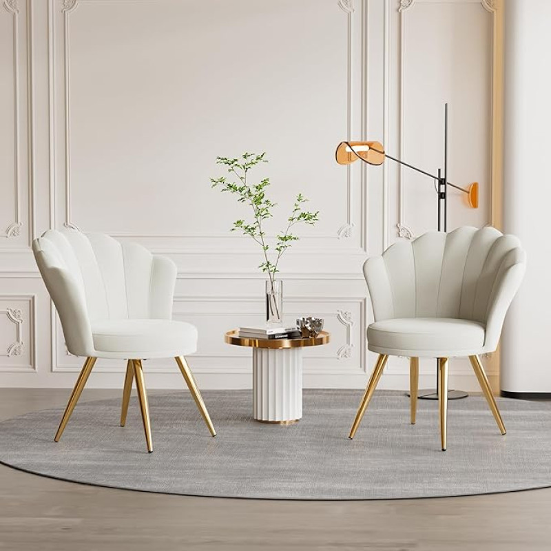 Velvetinės valgomojo kambario kėdės - kriauklės kėdė su atlošu ir porankiais - tualetinio stalo kėdė - elegantiška minkšta kėdė - akcentinė kėdė su auksinėmis metalinėmis kojomis Akcentinė kėdė - balta x 2