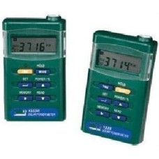 „Gowe Solar Power“ stalas RS-232, kurį galima prijungti prie kompiuterio: 2000 W/m²