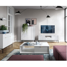 Namų baldų komplektas Sieninė spinta Balta Pagrindo rėmas Juodas 4 dalys 1 Aukštoji lentyna 1 Komoda 1 Komoda 1 Kavos staliukas 1 Žemoji lentyna