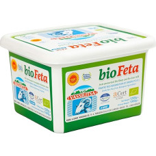 Vassilitsa Organic Feta Sheep Cheese - 1 x 1 kg - Organic Feta Cheese Organic Greek Feta Sheep Cheese in Brine Sheep Cheese 43% Fat in Greece 70% Sheep 30% Goat Plastic Container Organic