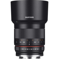 SAMYANG 7721 MF 50mm F1.2 APS-C Fuji X schwarz - rankinis fotoobjektyvas su 50 mm šventine šviesa, skirtas APS-C fotoaparatams su Fuji X-Mount, idealus portretui, švelnus efektas, kompaktiškas ir lengvas