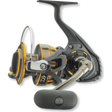 Daiwa BG Saltwater Spinning Reel, Black/Gold