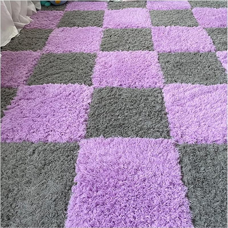 Weiche Plüschfliesen, 50 Stück, 30,5 x 30,5 cm, quadratische Schaumstoff-Bodenmatten als Spielzimmerdekor, Flauschige Kletterteppiche in den Farben Rot und Grün