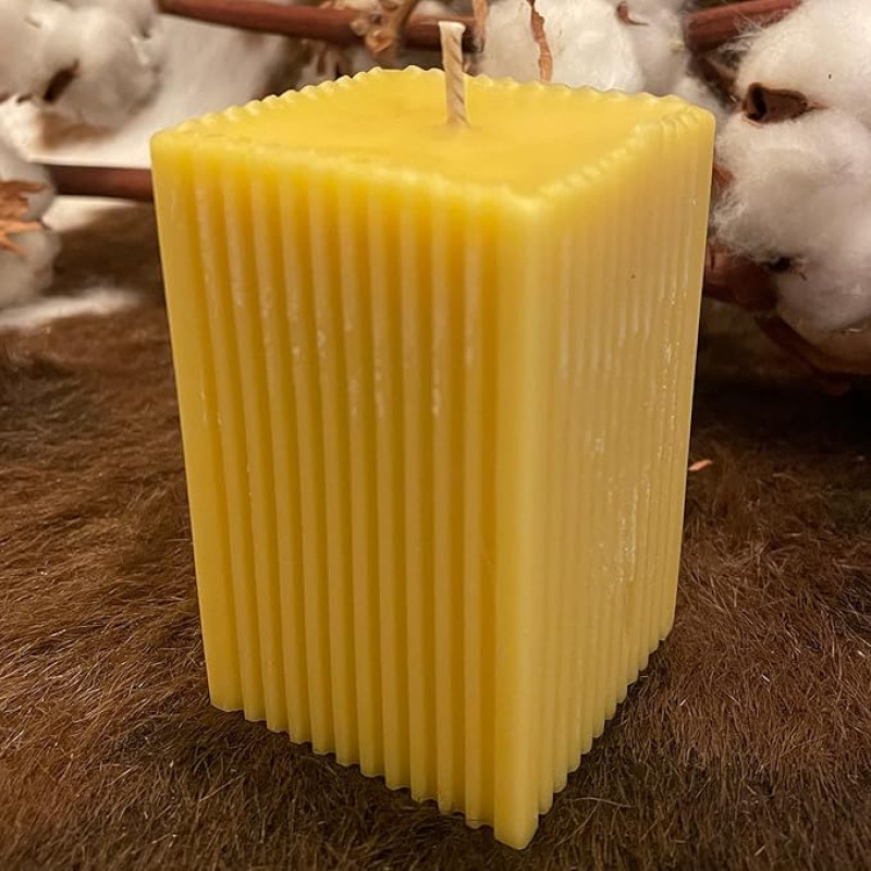 HotStar Pure Wax Candle Natural Beeswax 50 x 50 x 80 mm Handmade Natural Wax Fragrance Made in Italy (12 Pieces Pillar 50 x 50 x 80 cm, Colour Natural Wax)