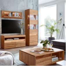 Svetainės baldų komplektas iš buko masyvo, alyvuotas, su sienine lentyna, žemynine lentyna, vitrina, kavos staliuku ir LED apšvietimu, 5 dalių - tikra mediena, minkštas uždarymas, be rankenų