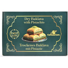 Turkish delight candy box. Baklava 650 g. Pastry with pistachios or walnuts. Perfect gift box birthday. Sweets from all over the world for gourmets. Turkish sweets (pistachios)