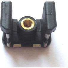 Naujas fotoaparatas, trys karšti batai 