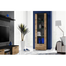 Alessandria Vitrina Juoda / Wotan, 60 cm pločio x 192 cm aukščio x 42 cm gylio, be LED, 3 stiklinės lentynos, 1 lentyna iš laminuotos plokštės, skirta svetainei, miegamajam